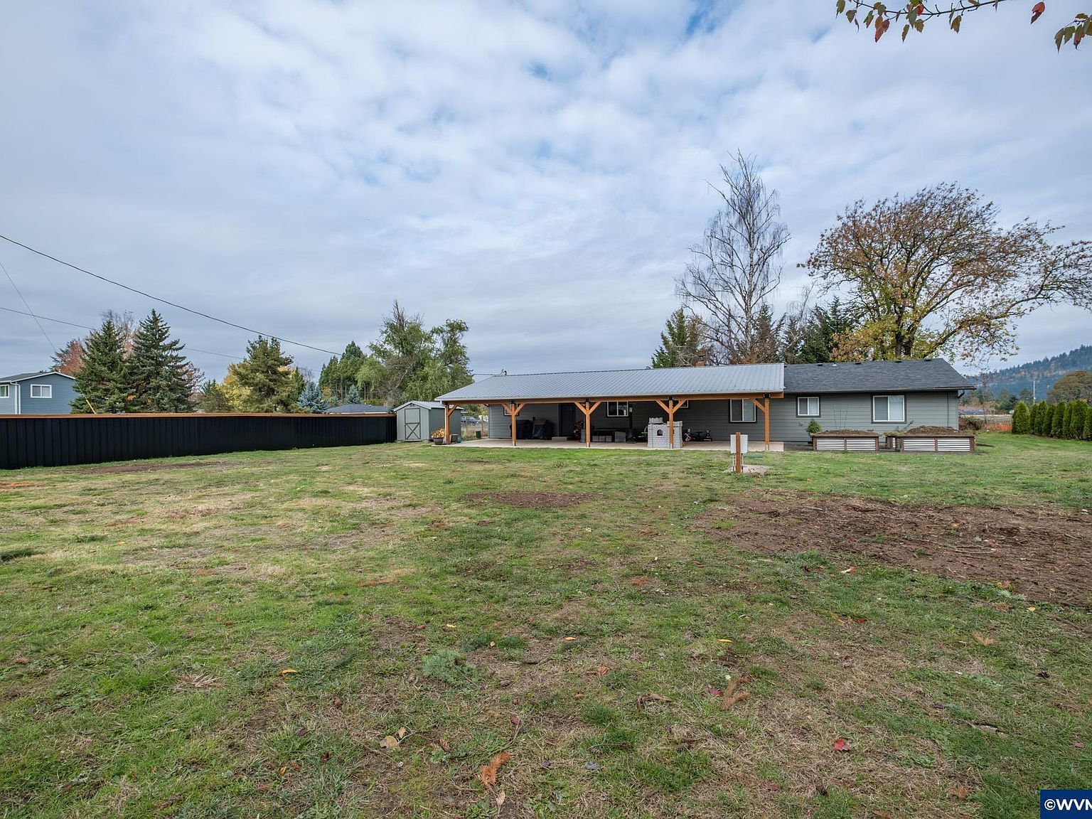 795 Holly Ln Lebanon, OR 97355 - Thumbnail 3