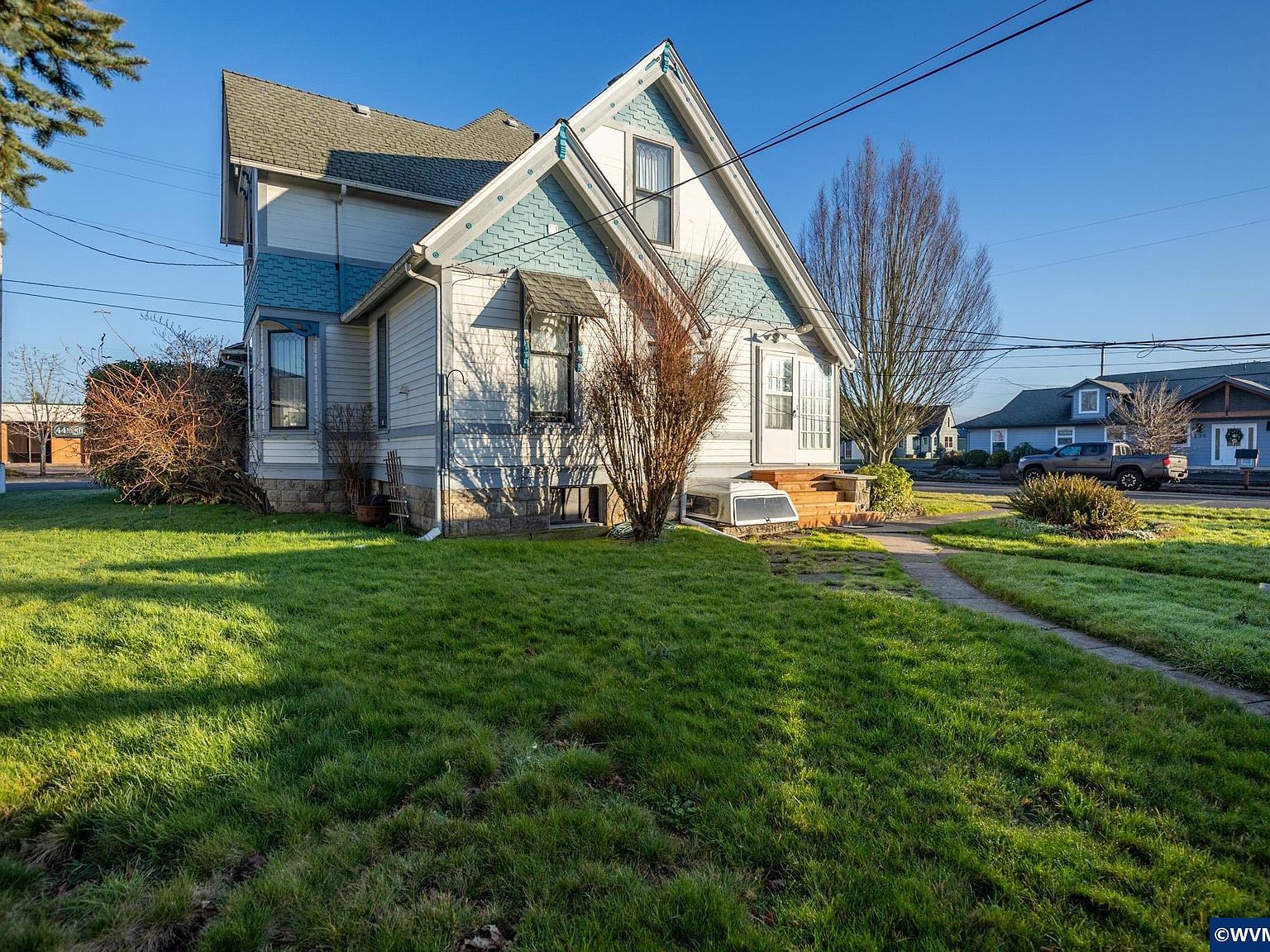 488 S 2nd St Lebanon, OR 97355 - Thumbnail 3