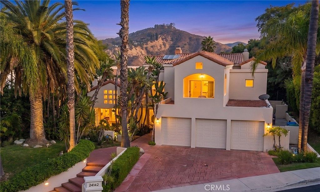 24142 Park Riviera Calabasas, CA 91302 - Thumbnail 3