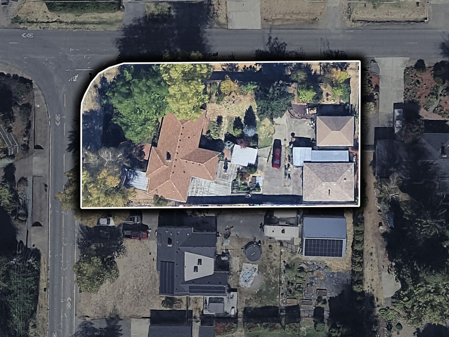 1294 Corona Ave Medford, OR 97504 - Thumbnail 3