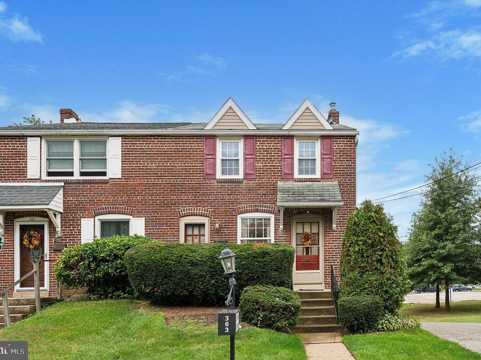 363 Holmes Rd Holmes, PA 19043 - Thumbnail 3