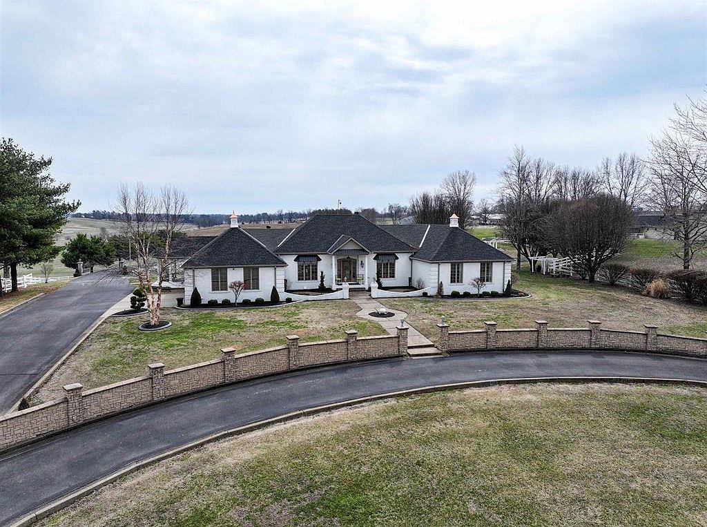 276 Browns Valley Red Hill Rd Utica, KY 42376 - Thumbnail 3