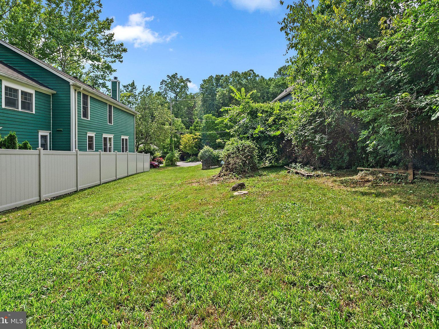 6411 83rd Pl Cabin John, MD 20818 - Thumbnail 3