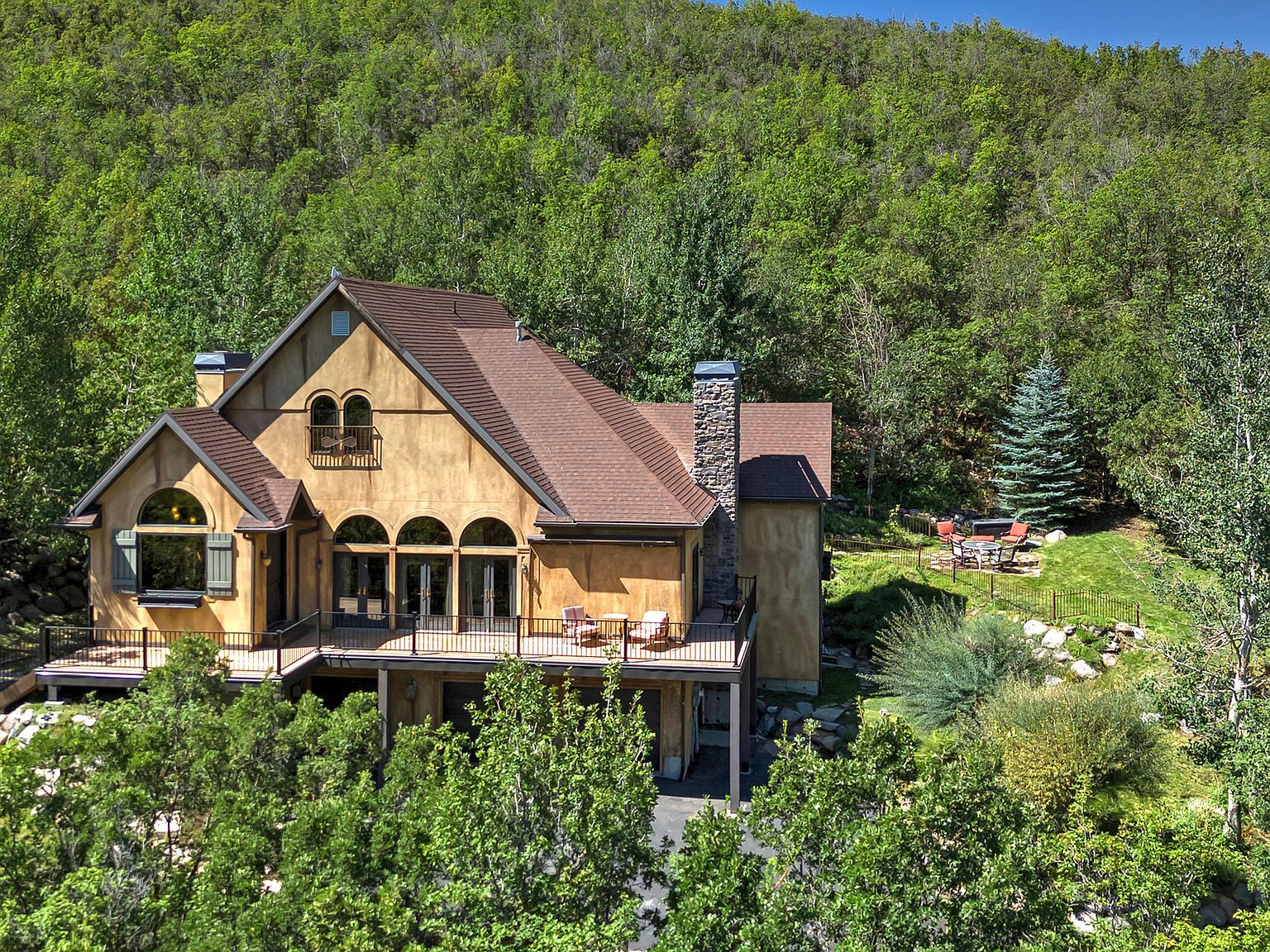 4436 E Kenbridge Ct Emigratn Cyn, UT 84108 - Thumbnail 3