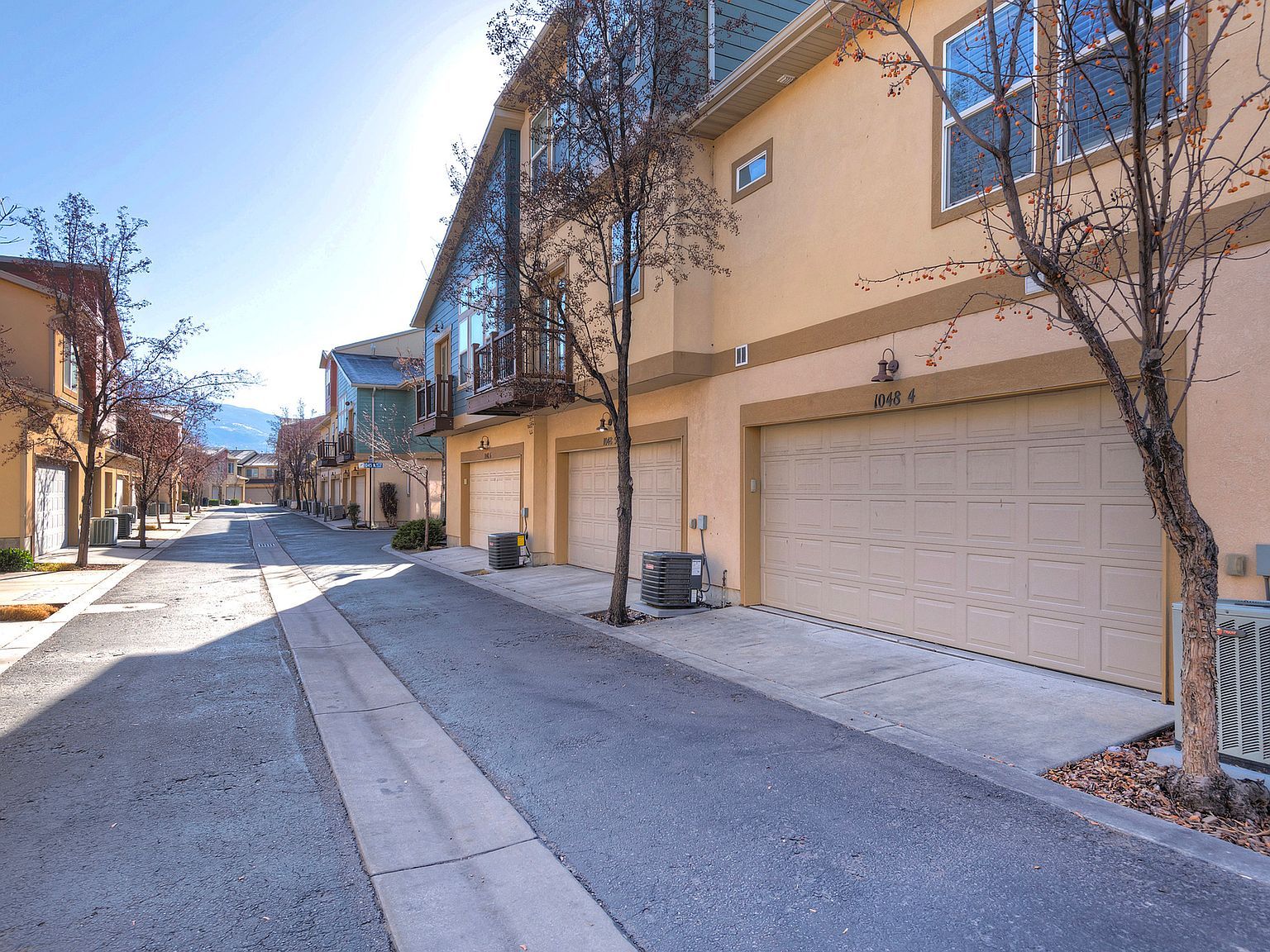 1048 W Shepard Creek Pkwy N #4 Farmington, UT 84025 - Thumbnail 3