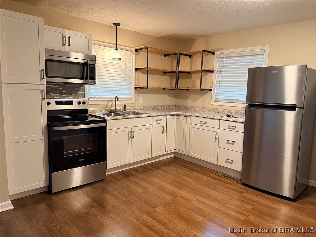 1820 Meridian St Madison, IN 47250 - Thumbnail 3