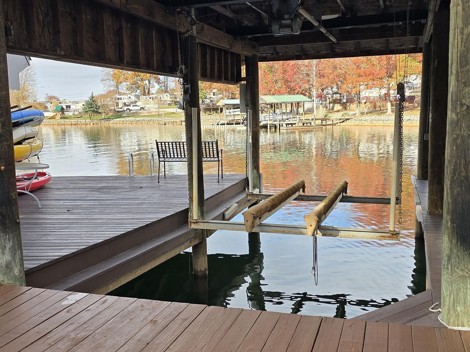 300 Mill Lake Rd Huddleston, VA 24104 - Thumbnail 3