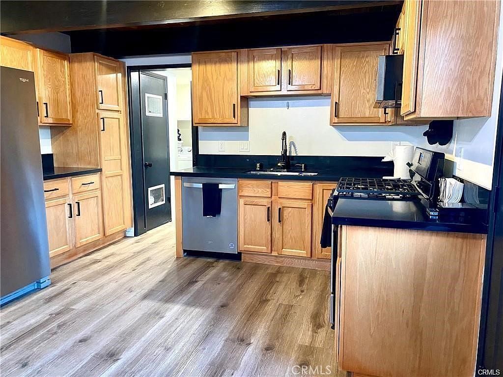 2125 4th Ln Big Bear City, CA 92314 - Thumbnail 3