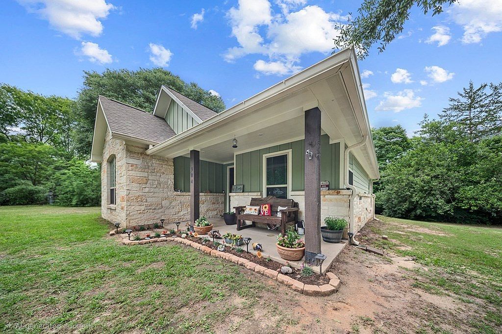 904 Starnes Cir Colmesneil, TX 75938 - Thumbnail 3