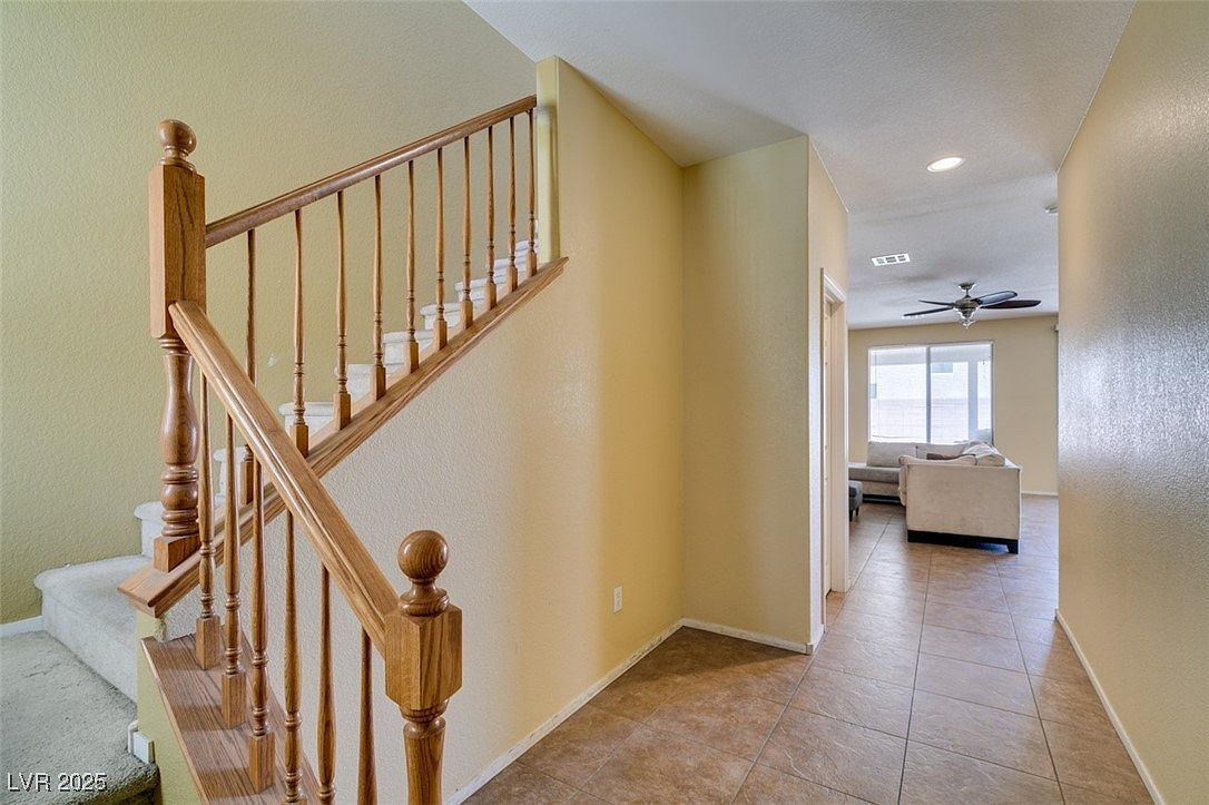 4998 Lavaliere Ave Las Vegas, NV 89139 - Thumbnail 3