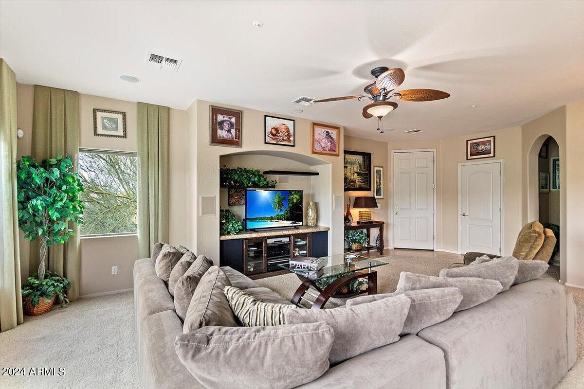 16525 E Avenue Of The Fountains UNIT 201 Fountain Hills, AZ 85268 - Thumbnail 3