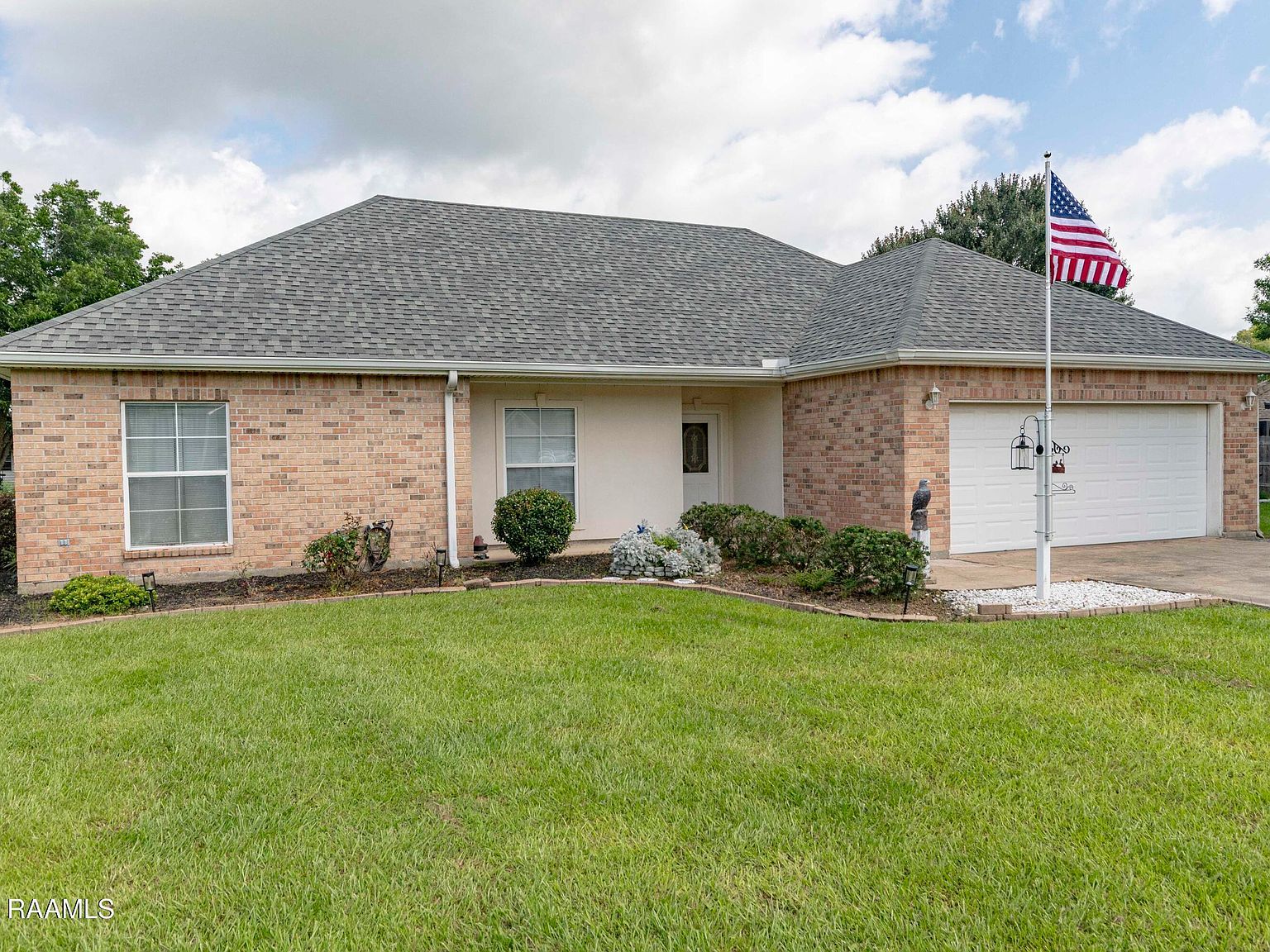 2404 Robley Dr Lafayette, LA 70503 - Thumbnail 3