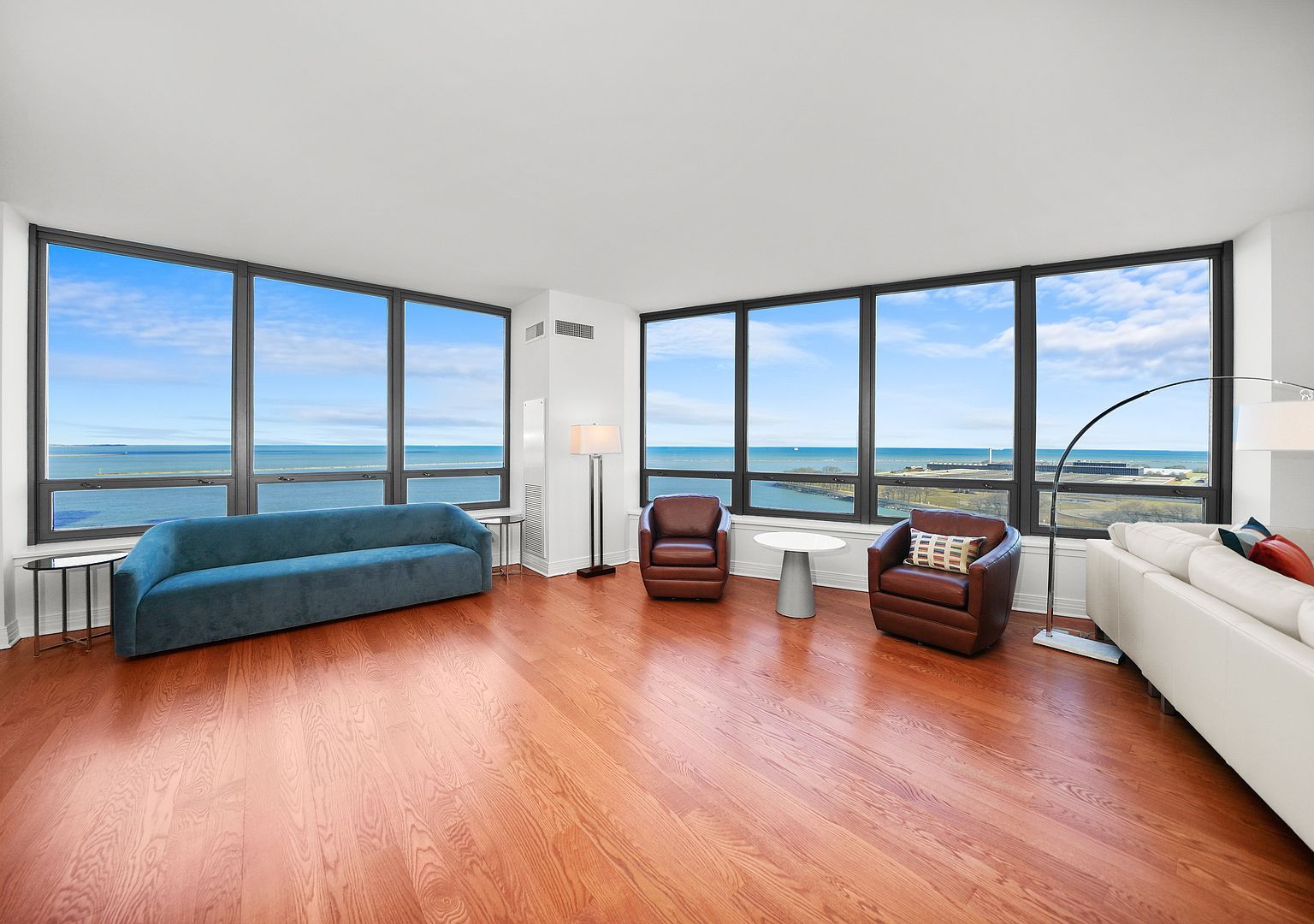 600 N Lake Shore Dr APT 1105 Chicago, IL 60611 - Thumbnail 3