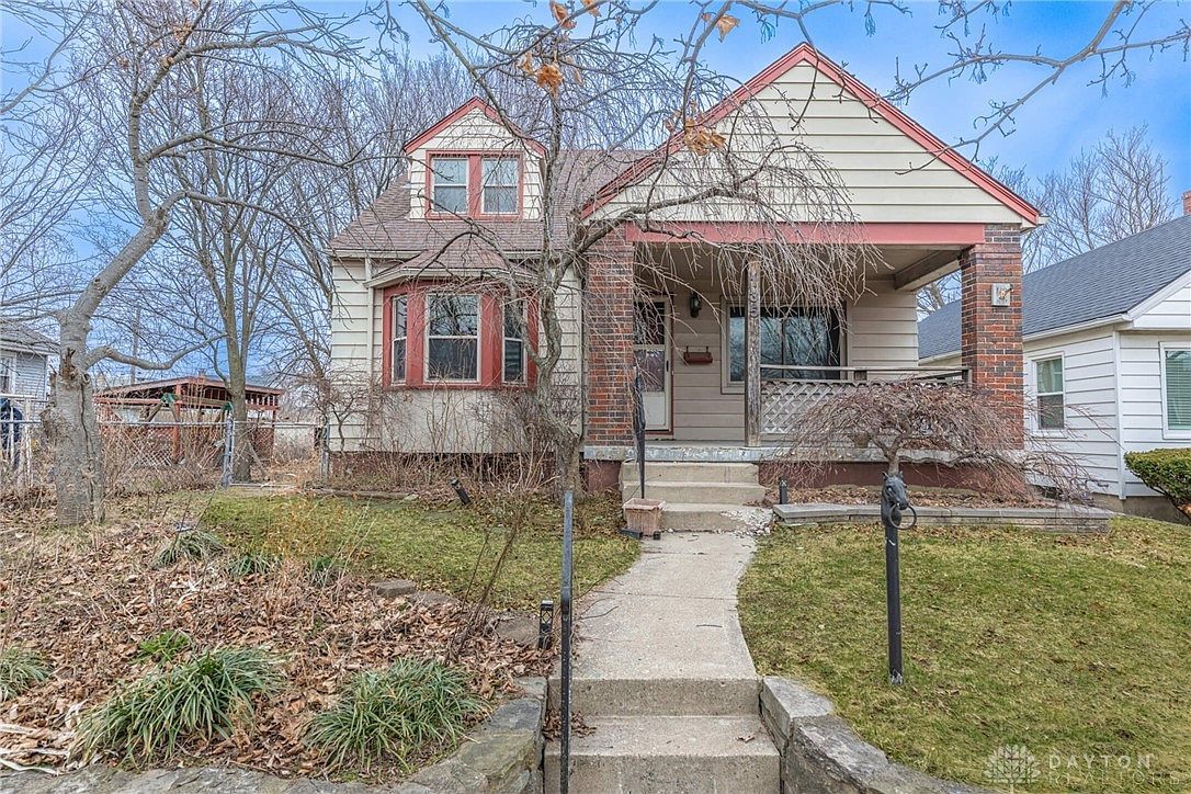 135 Puritan Pl Dayton, OH 45420 - Thumbnail 3