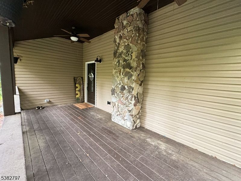 11 Hirams Grove Rd Sandyston, NJ 07826 - Thumbnail 3