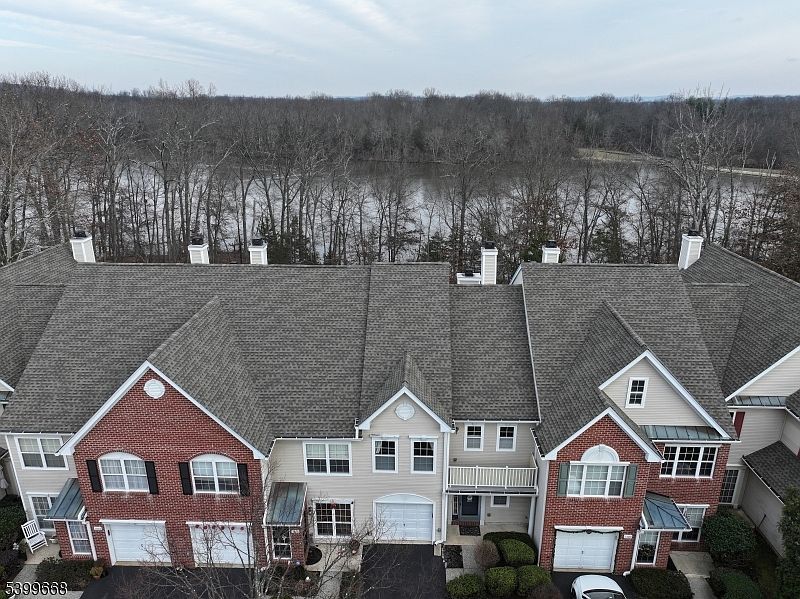 1305 S Branch Dr Whitehouse Station, NJ 08889 - Thumbnail 3