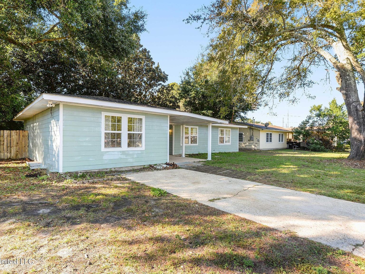 21 E Park St Gulfport, MS 39507 - Thumbnail 3
