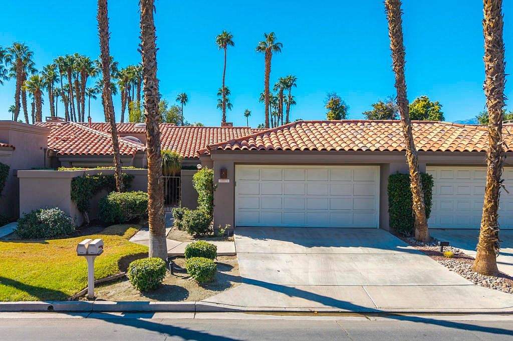 38873 Palm Valley Dr Palm Desert, CA 92211 - Thumbnail 3