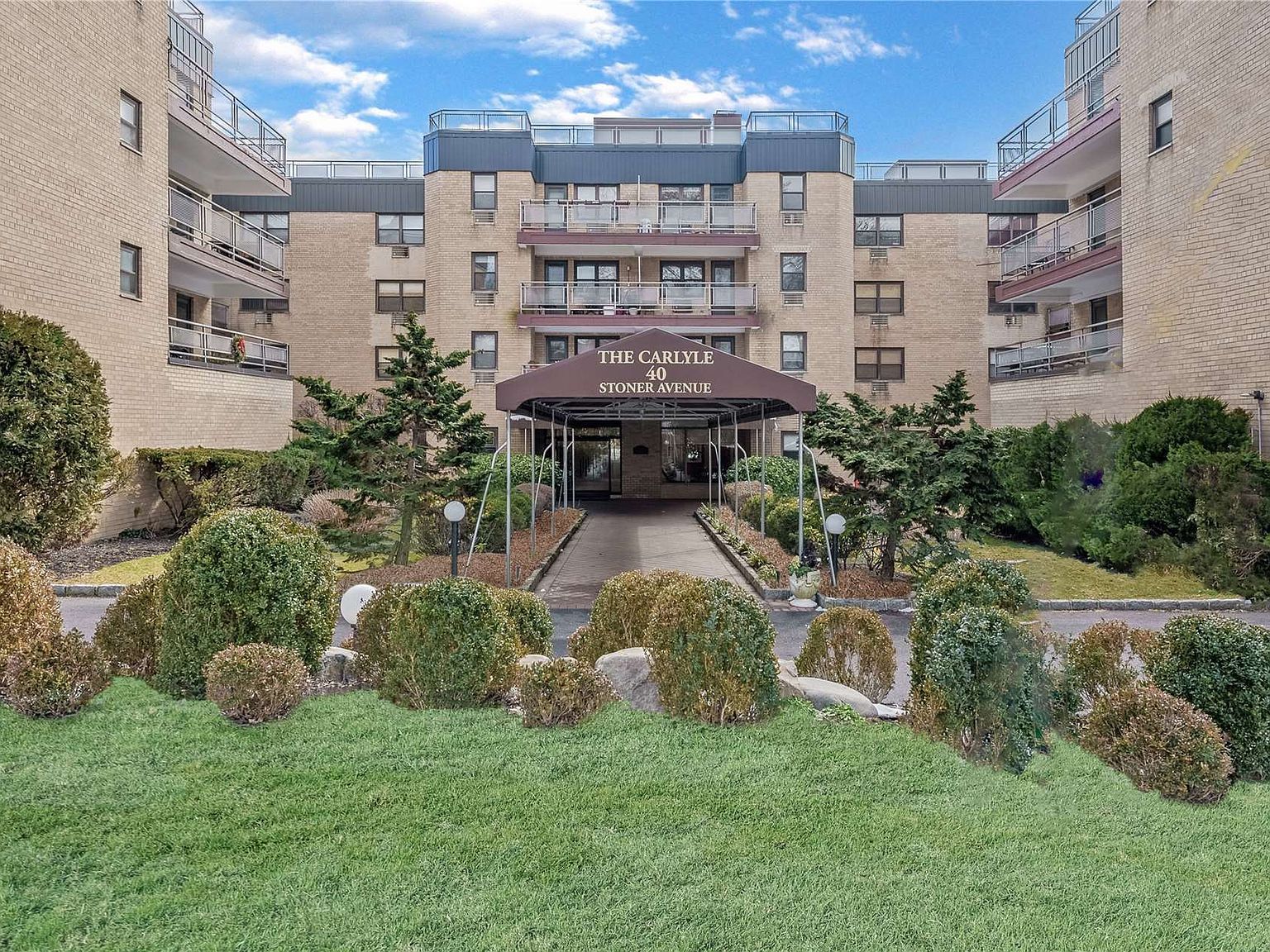 40 Stoner Ave APT 2Q Great Neck, NY 11021 - Thumbnail 3