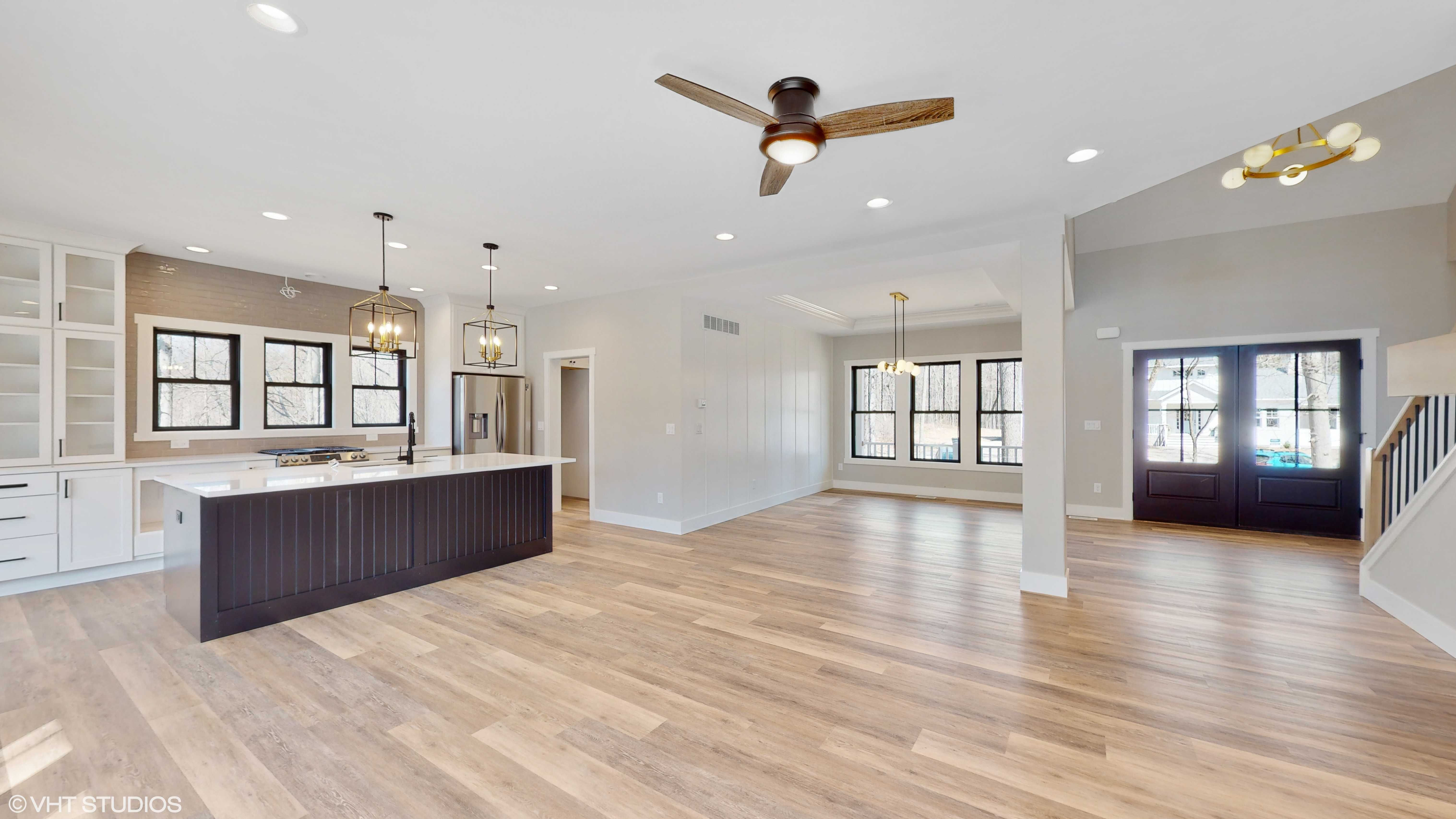 19086 White Pine Drive #10, New Buffalo, MI 49117, USA - Thumbnail 3