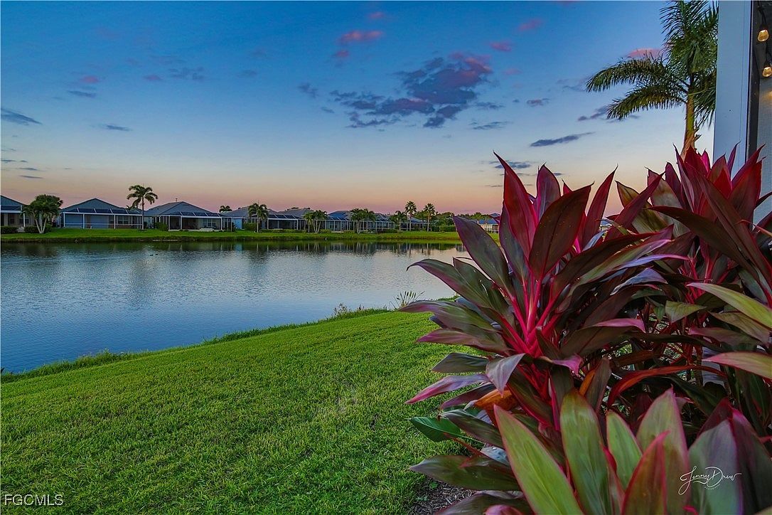 2641 Anguilla Dr Cape Coral, FL 33991 - Thumbnail 3