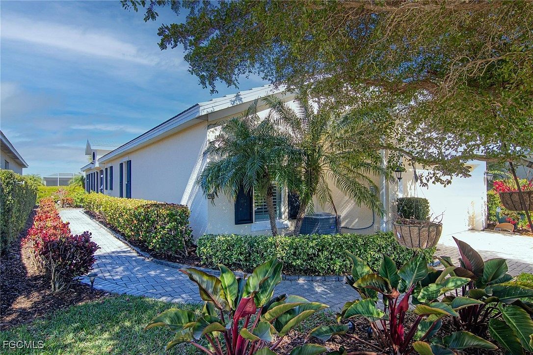 2637 Vareo Ct Cape Coral, FL 33991 - Thumbnail 3