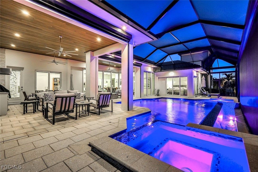 428 SW 39th Ave Cape Coral, FL 33991 - Thumbnail 3