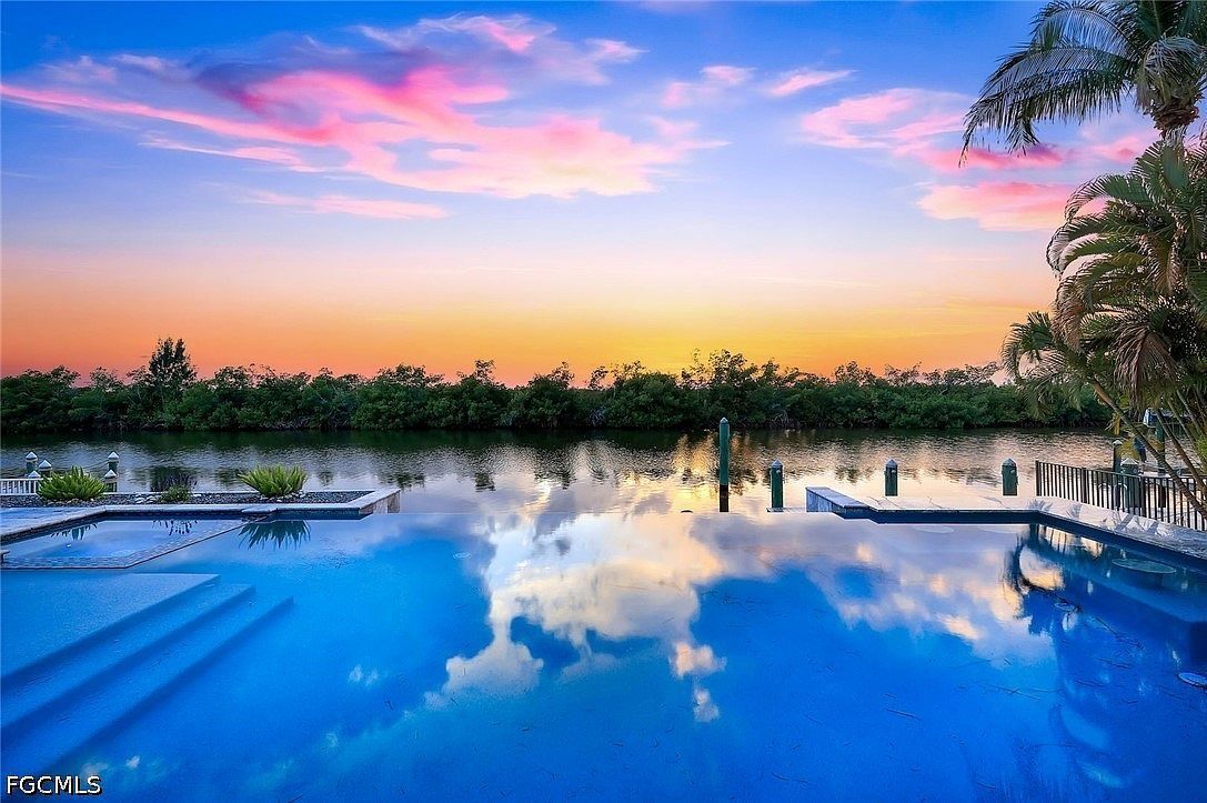 2826 SW 44th Ter Cape Coral, FL 33914 - Thumbnail 3