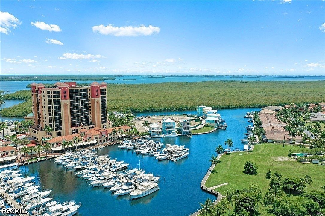 5781 Cape Harbour Dr APT 1108 Cape Coral, FL 33914 - Thumbnail 3