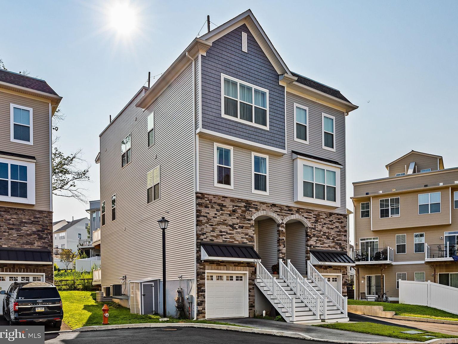 6707 Cinnaminson Ct Philadelphia, PA 19128 - Thumbnail 3