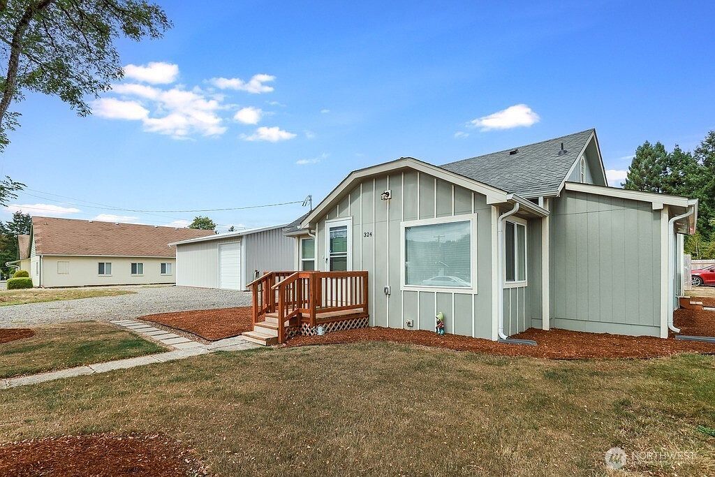 324 6th St Vader, WA 98593 - Thumbnail 3