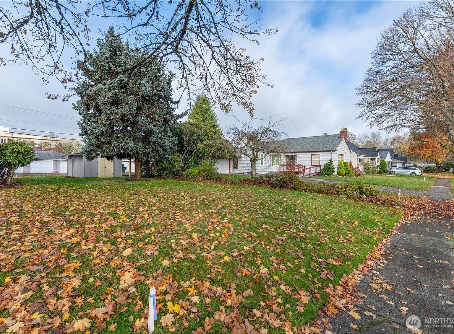 1505 19th Ave Longview, WA 98632 - Thumbnail 3