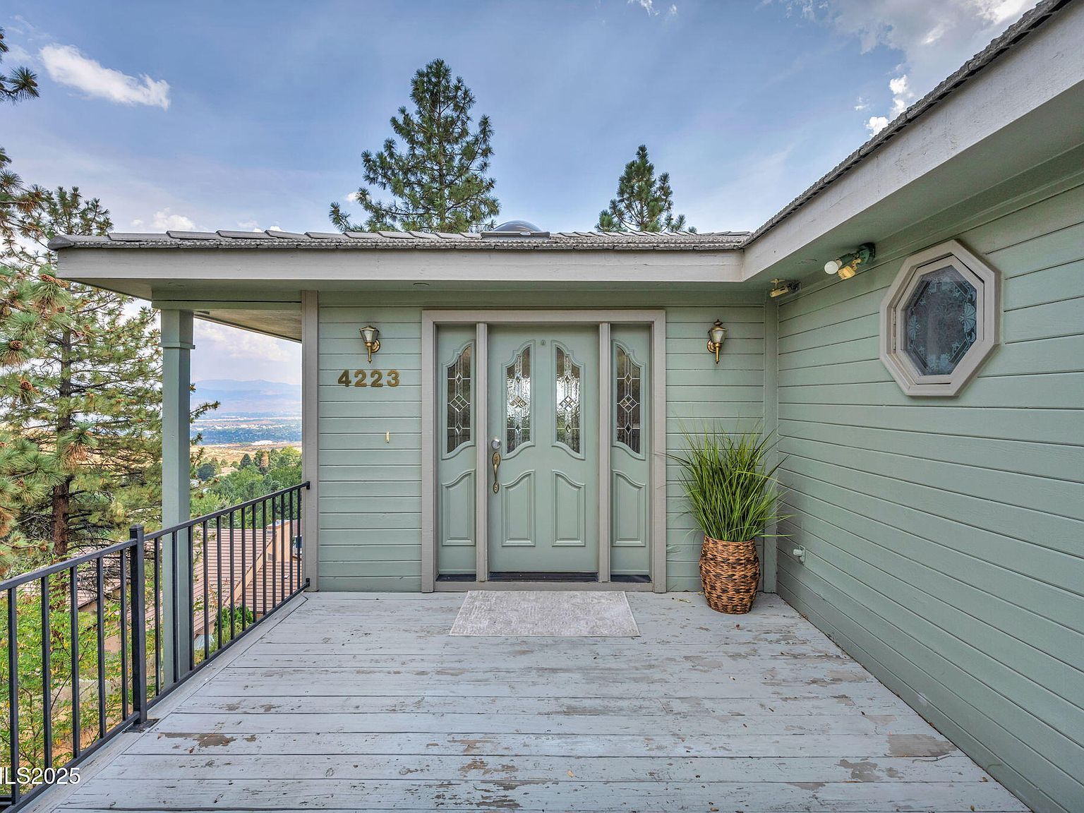 4223 Timberline Dr Carson City, NV 89703 - Thumbnail 3