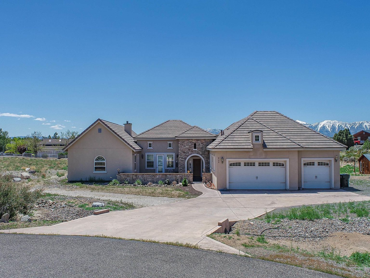 2704 Thirsty Magoo Ct Minden, NV 89423 - Thumbnail 3