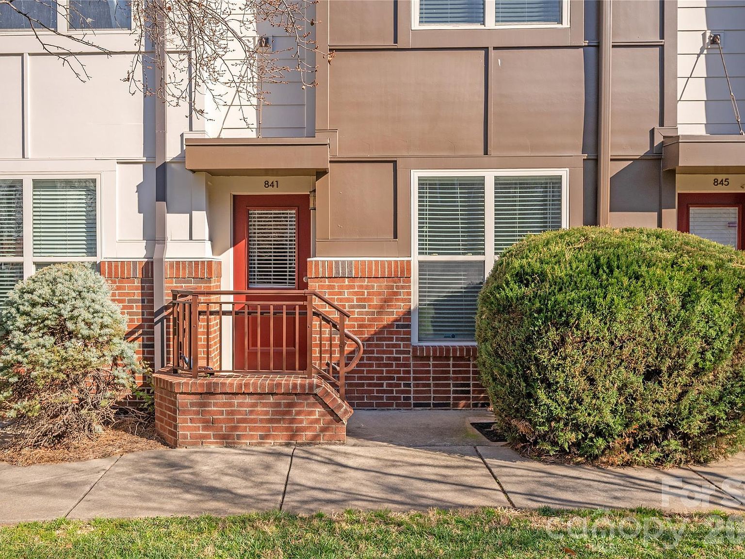 841 Seigle Point Dr Charlotte, NC 28204 - Thumbnail 3