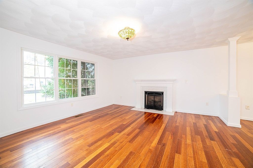 41 Mohave Rd Worcester, MA 01606 - Thumbnail 3