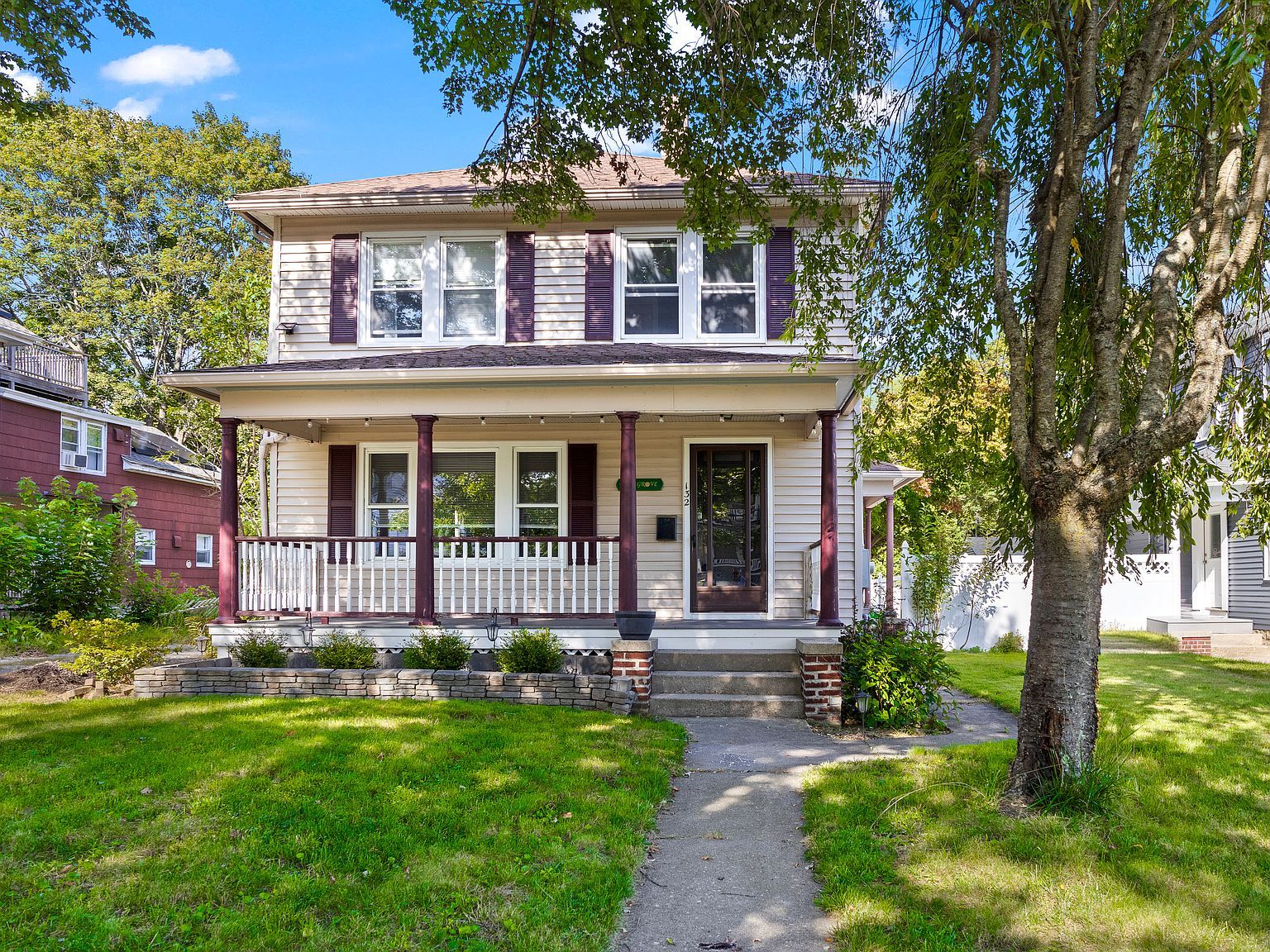 132 Grove St Putnam, CT 06260 - Thumbnail 3