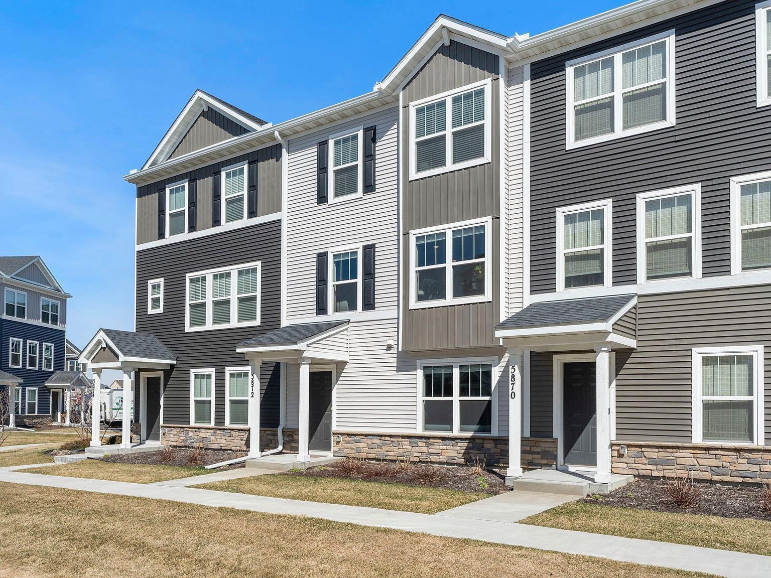 5872 156th Way Apple Valley, MN 55124 - Thumbnail 3