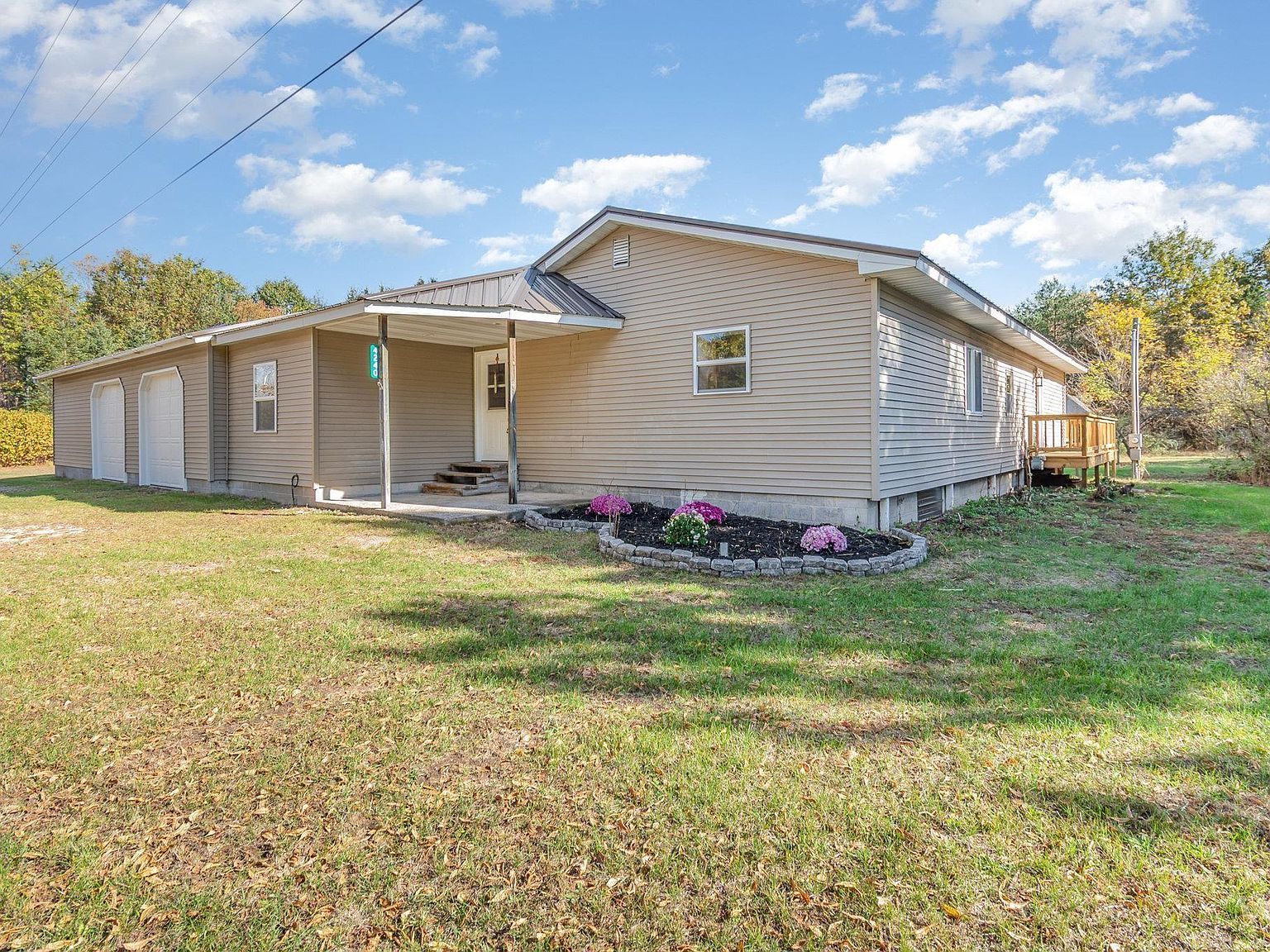 4240 N Woodruff Rd Weidman, MI 48893 - Thumbnail 3