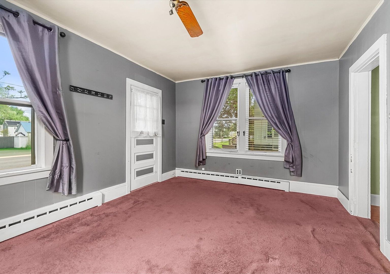 309 North St Earlville, IL 60518 - Thumbnail 3