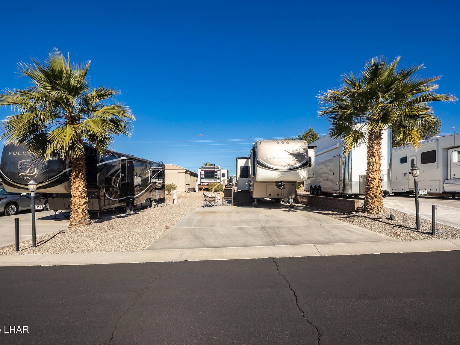 1905 Victoria Farms Rd #374 Lake Havasu City, AZ 86404 - Thumbnail 3