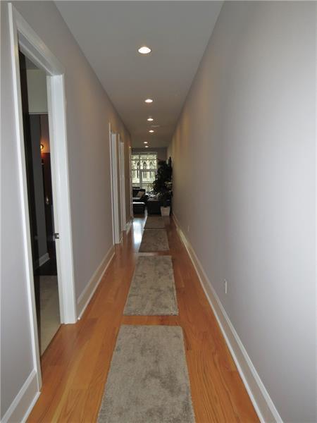 301 5th Ave Apt 511 - Thumbnail 3