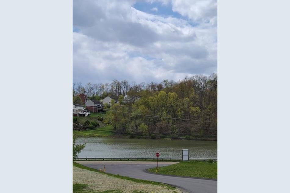 509 Saddlewood Dr Lot 17 - Thumbnail 3