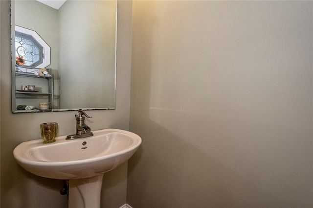 2000 Sterling Drive, McDonald, PA 15057, USA - Thumbnail 3