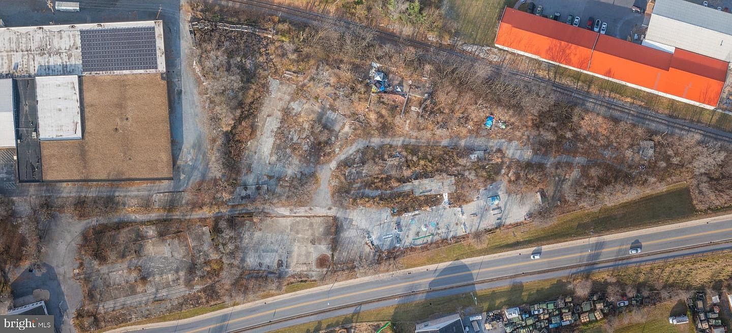 310 N Raleigh St Martinsburg, WV 25401 - Thumbnail 3