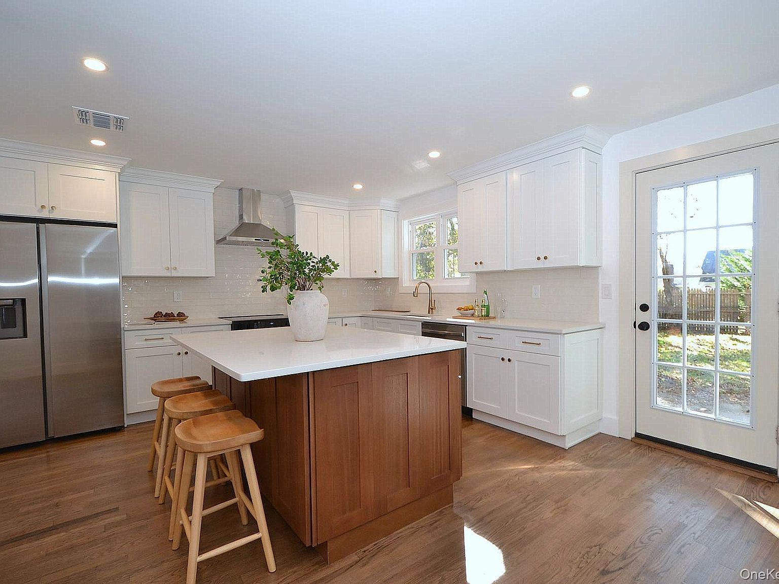 26 Clinton St Center Moriches, NY 11934 - Thumbnail 3