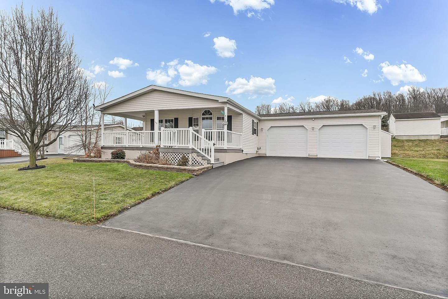 412 Aspen St Coatesville, PA 19320 - Thumbnail 3