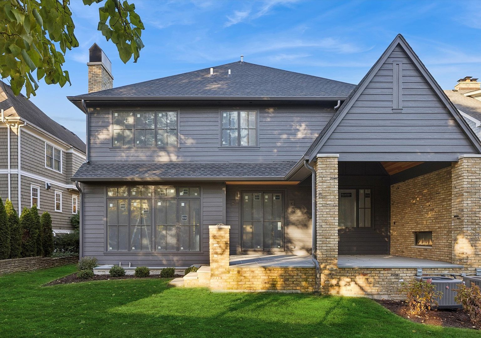 331 Forest Rd Hinsdale, IL 60521 - Thumbnail 3