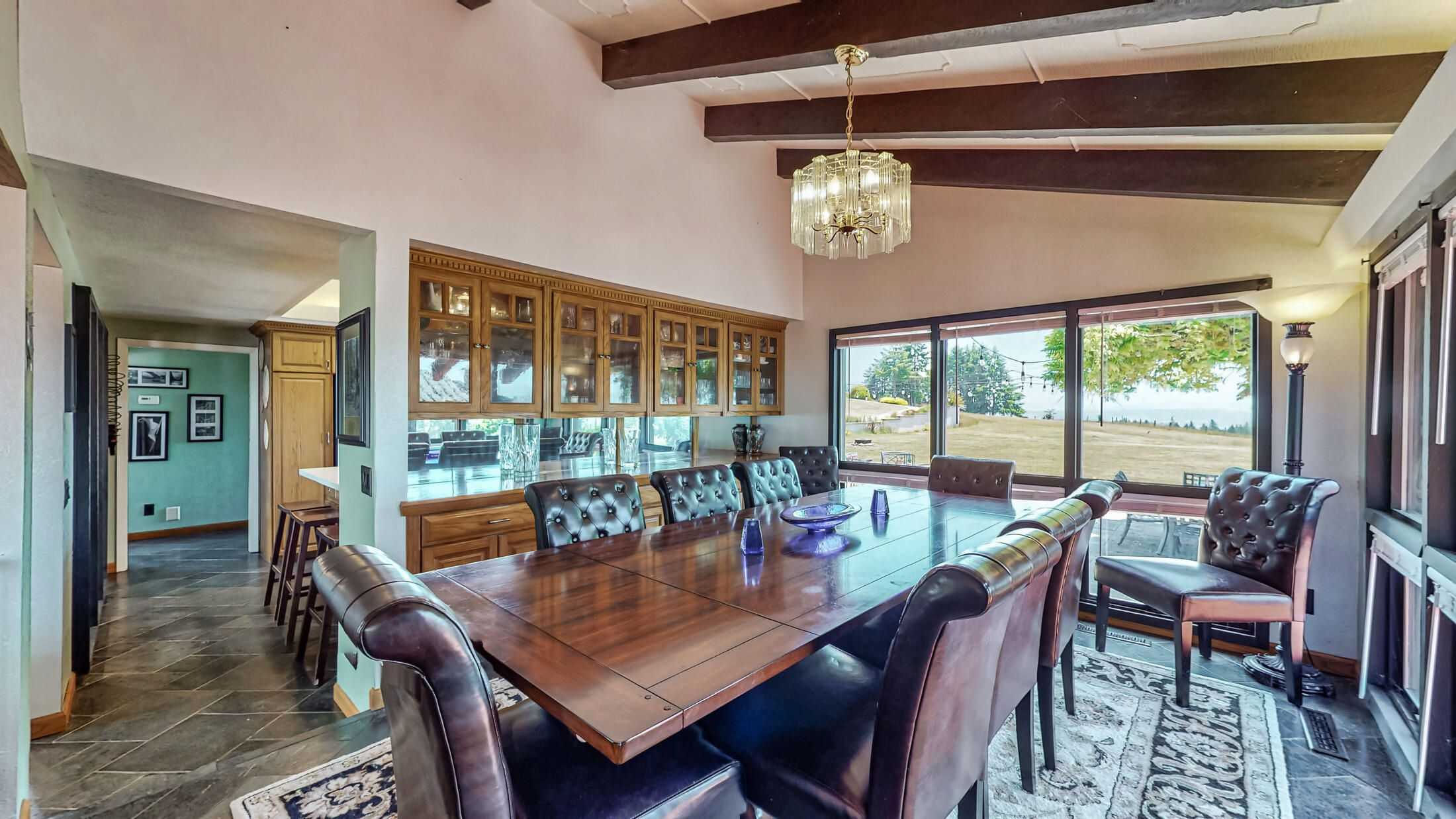 286 Summit View Lane, Fortuna, CA, USA, 95540  | Single Family