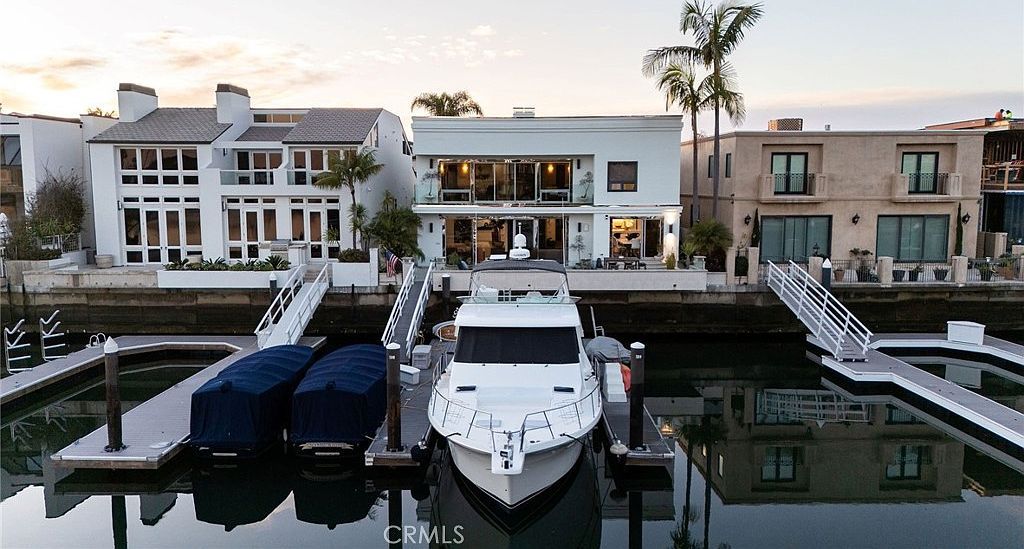 500 Harbor Island Dr Newport Beach, CA 92660 - Thumbnail 3